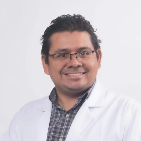 Dr. Luis Alfonso Serrano de León, traumatólogo y ortopedista